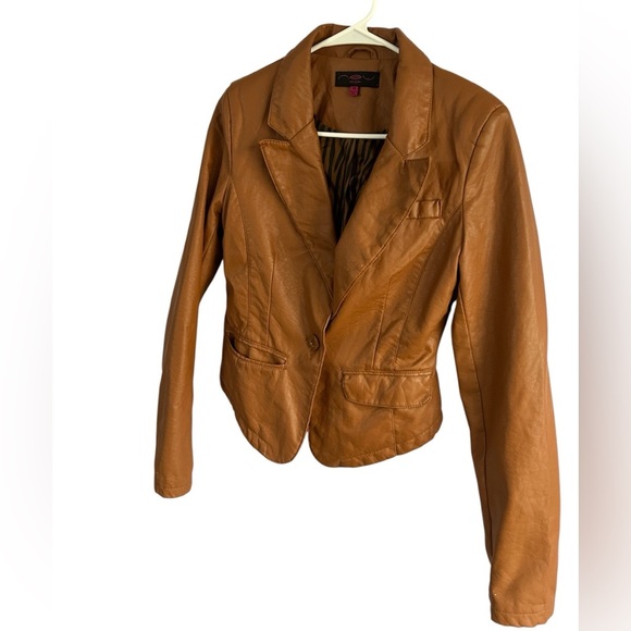 Neu Look Women’s Leather Jacket • Used • Size: Medium - Picture 2 of 4